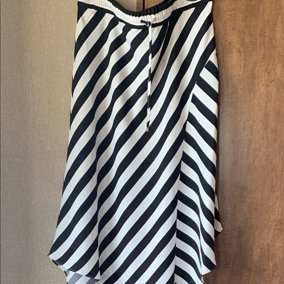 NWT!!  SZ 14 Ralph Lauren black and white 100% polyester draw string skirt. - Picture 2 of 8